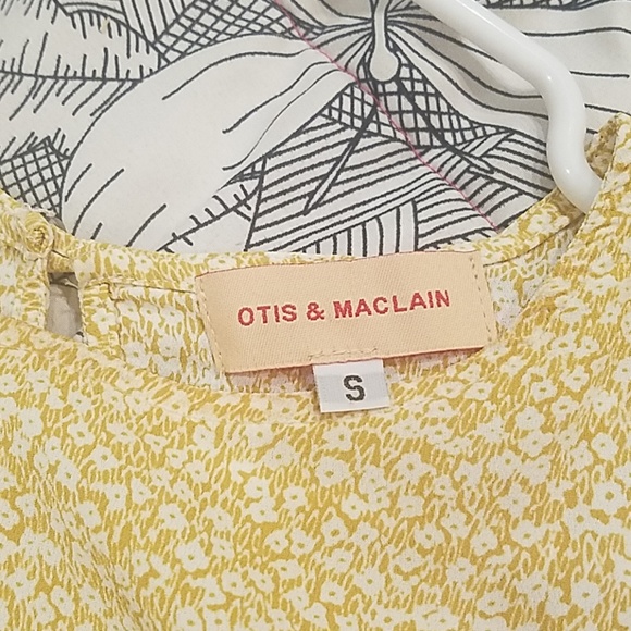 Flowy yellow floral top - Picture 3 of 3